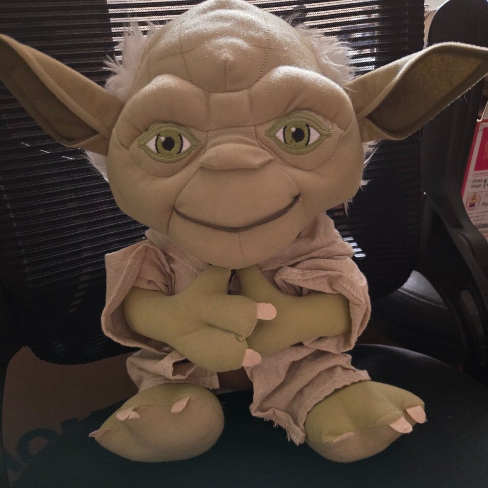 Yoda - Stuffed
